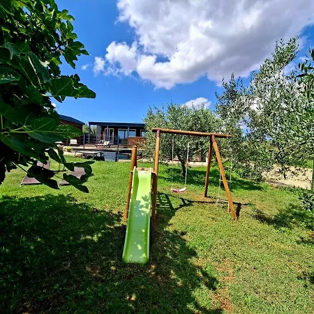 House Beta, A Romantic Hideaway In An Olive Grove By The Sea, Swimming Pool, Jacuzzi & Playground, Pomer Σπίτι διακοπών