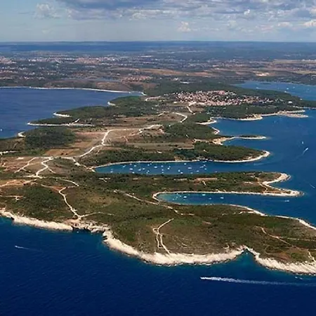 House Beta, A Romantic Hideaway In An Olive Grove By The Sea, Swimming Pool, Jacuzzi & Playground, Pomer Πούλα