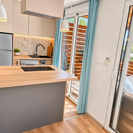 Holiday home House Beta, A Romantic Hideaway In An Olive Grove By The Sea, Swimming Pool, Jacuzzi & Playground, Pomer Pula